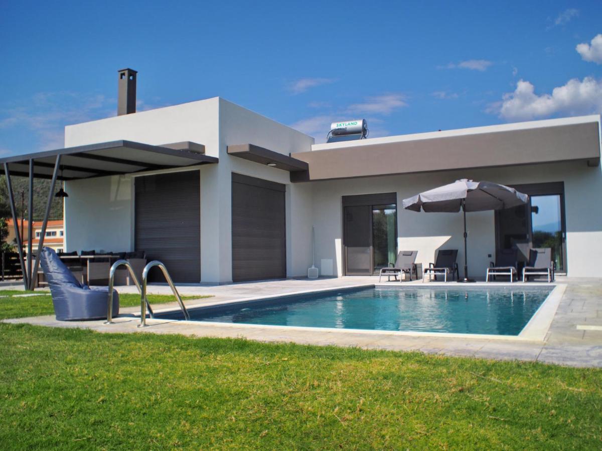 Nostos Luxury Villas With Private Pool In Nafpaktos Dış mekan fotoğraf