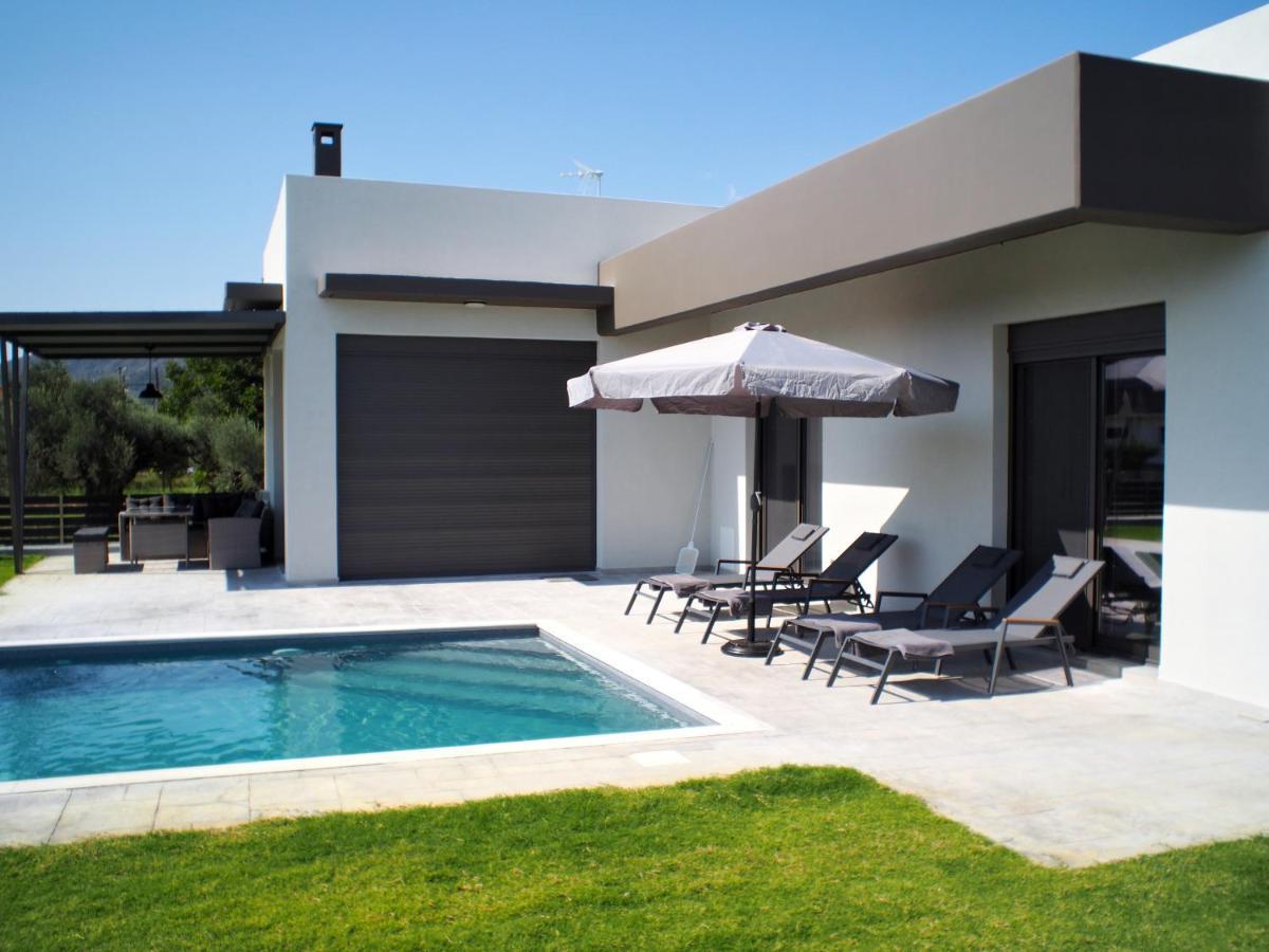 Nostos Luxury Villas With Private Pool In Nafpaktos Dış mekan fotoğraf